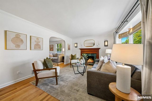 99 Ferncliff Road, Bloomfield, NJ 07003