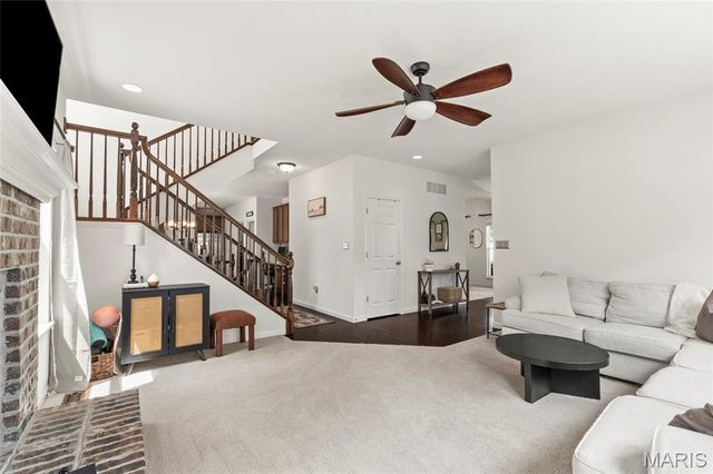 921 Molloy Drive, O'fallon, MO 63366