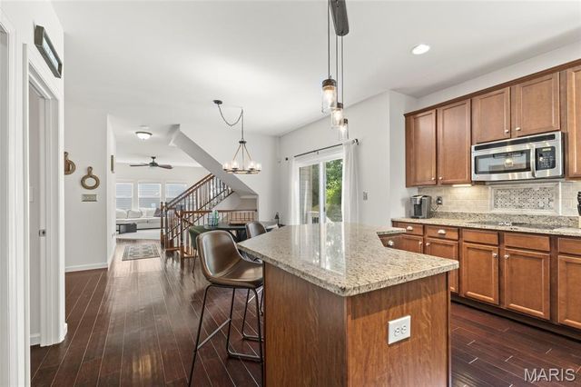 921 Molloy Drive, O'fallon, MO 63366