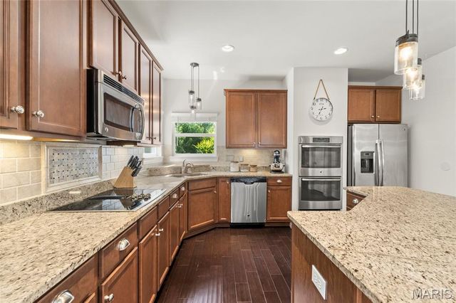 921 Molloy Drive, O'fallon, MO 63366