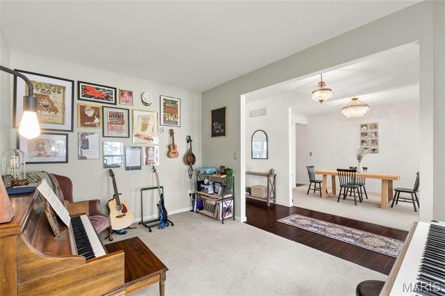 921 Molloy Drive, O'fallon, MO 63366