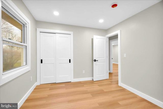 1 HAWLEY PL, Willingboro, NJ 08046