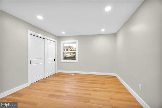 1 HAWLEY PL, Willingboro, NJ 08046