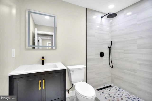 1 HAWLEY PL, Willingboro, NJ 08046