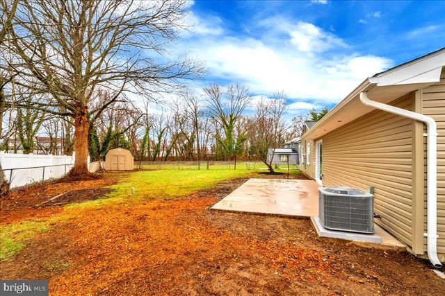 1 HAWLEY PL, Willingboro, NJ 08046