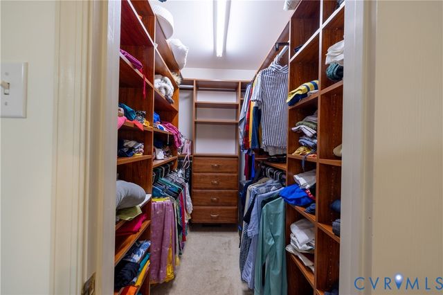 10601 Argonne Dr, Glen Allen, VA 23060