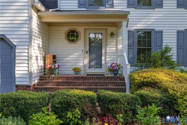 10601 Argonne Dr, Glen Allen, VA 23060