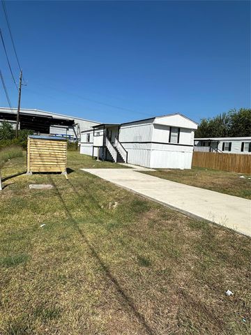 1403 Old Greens Road, Houston, TX 77032