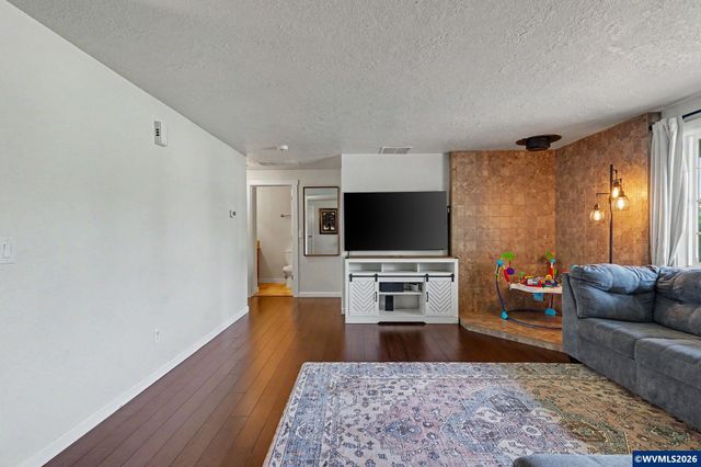 4272 Sylvia Ct SE, Salem, OR 97317