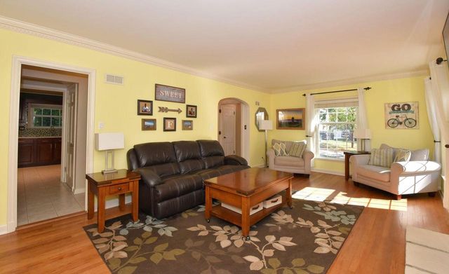 117 N 86th STREET, Wauwatosa, WI 53226