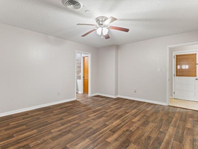 2728 Encino Avenue, Bay City, TX 77414