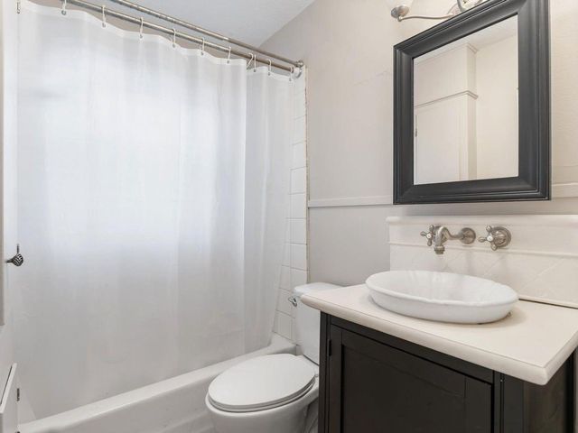 2728 Encino Avenue, Bay City, TX 77414