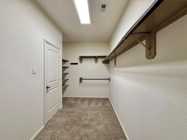 150 Meadow Grove Drive, Conroe, TX 77384