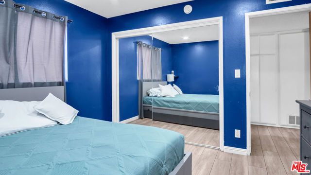 13567 Valerio Street C, Van Nuys (los Angeles), CA 91405