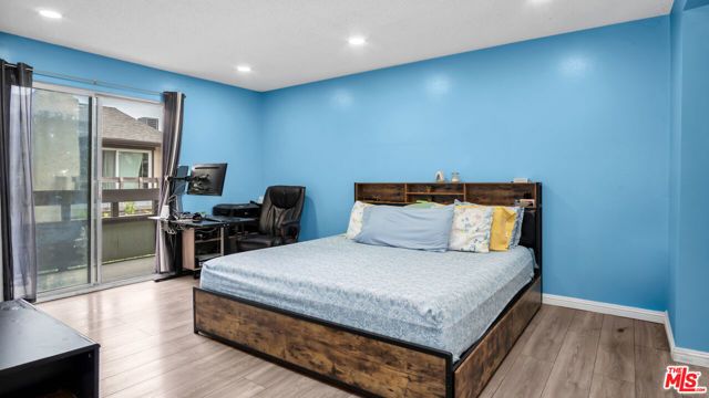 13567 Valerio Street C, Van Nuys (los Angeles), CA 91405