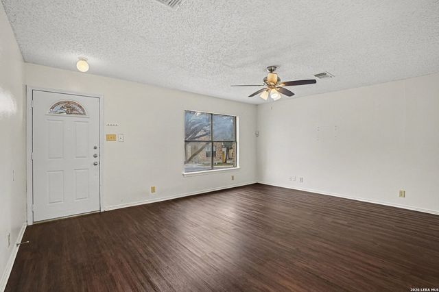 8931 Kenton Briar, San Antonio, TX 78240