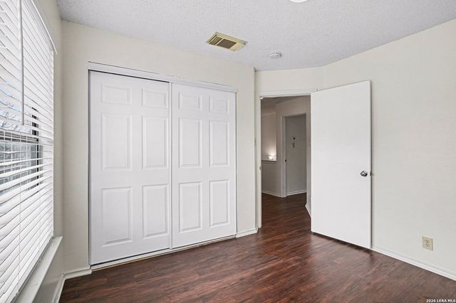 8931 Kenton Briar, San Antonio, TX 78240