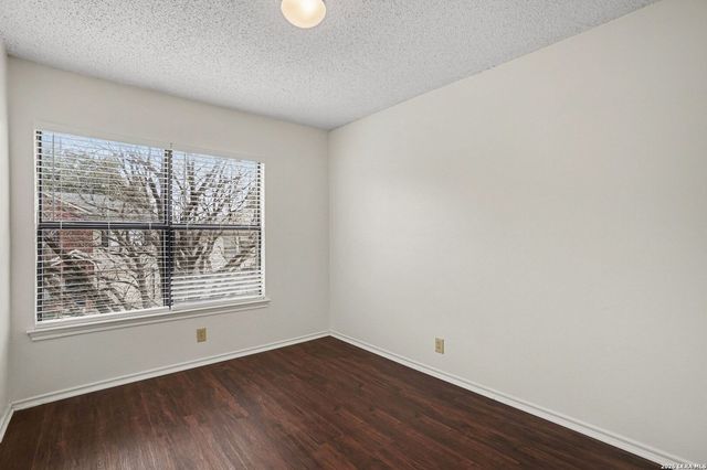 8931 Kenton Briar, San Antonio, TX 78240