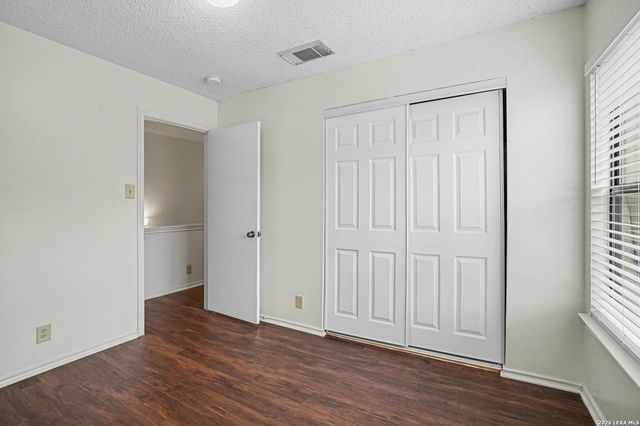 8931 Kenton Briar, San Antonio, TX 78240