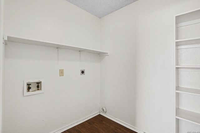 8931 Kenton Briar, San Antonio, TX 78240