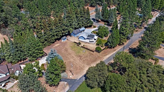 23821 Pine Ridge Rd, Pioneer, CA 95666