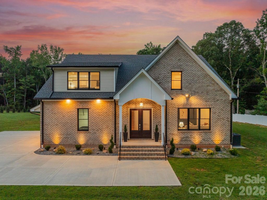 112 Jim Parker Road, Wesley Chapel, NC 28110