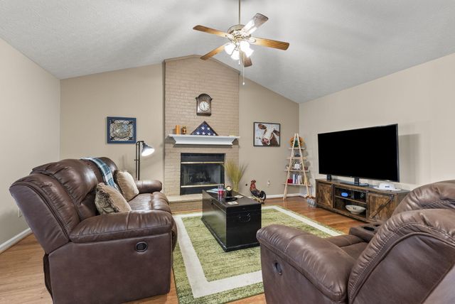 118 Old Towne Walk, Midway, KY 40347