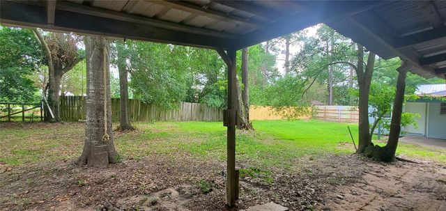 9084 Peggy Drive, Montgomery, TX 77316