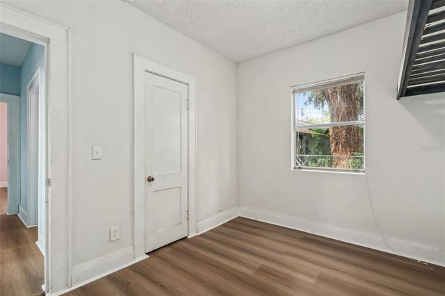 1516 E ELM ROAD, Lakeland, FL 33801
