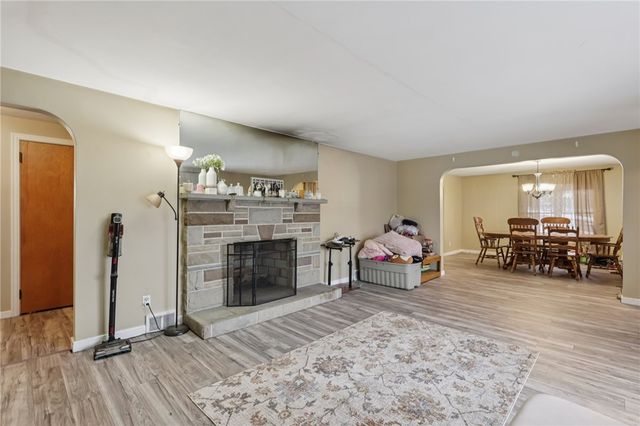 101 E Patterson Ave, City Of But Se, PA 16001