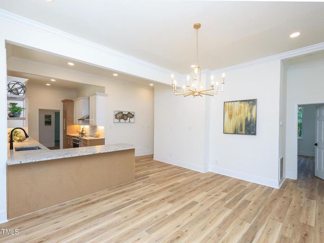 2106 University Drive, Durham, NC 27707