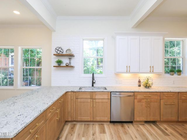 2106 University Drive, Durham, NC 27707