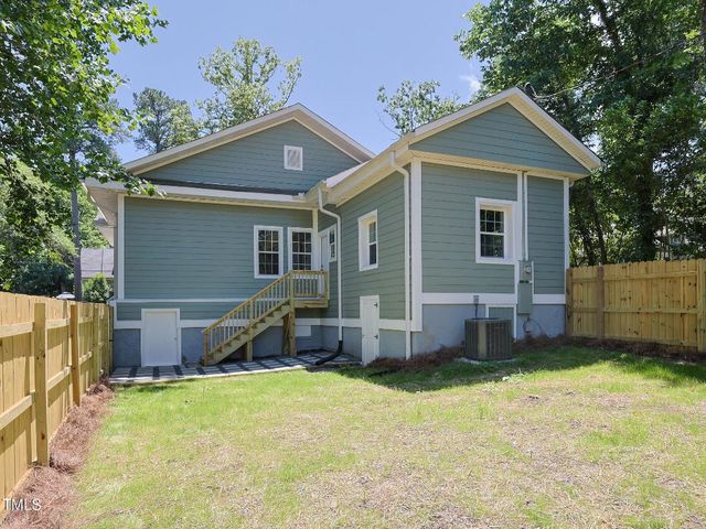 2106 University Drive, Durham, NC 27707