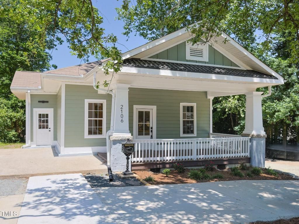 2106 University Drive, Durham, NC 27707