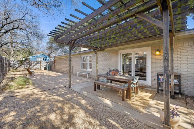 1802 Hutto RD, Georgetown, TX 78626