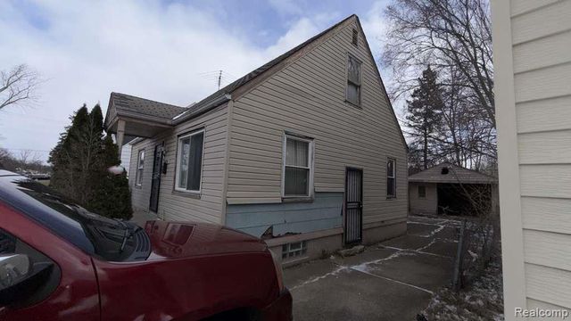 8494 Heyden Street, Detroit, MI 48228