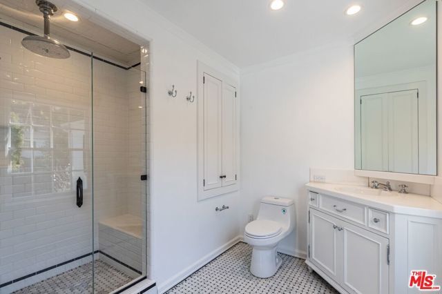 1248 N Wetherly Drive, Los Angeles, CA 90069