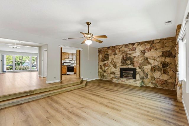 3917 Kings Way, Sacramento, CA 95821