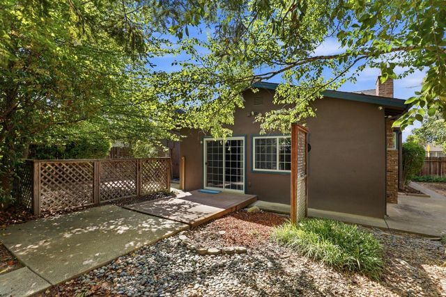 3917 Kings Way, Sacramento, CA 95821