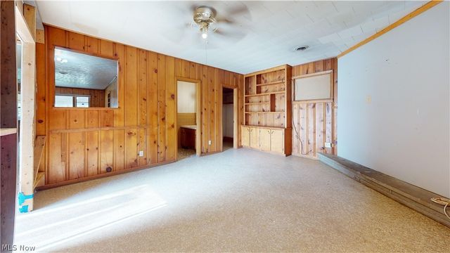 2309 Rockland Avenue, Belpre, OH 45714