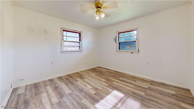 2309 Rockland Avenue, Belpre, OH 45714