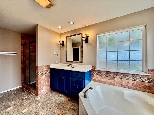 10300 N 114th East Avenue, Owasso, OK 74055