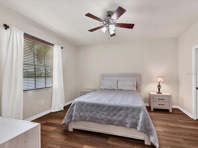 150 L PAVIA BOULEVARD 13, Venice, FL 34292
