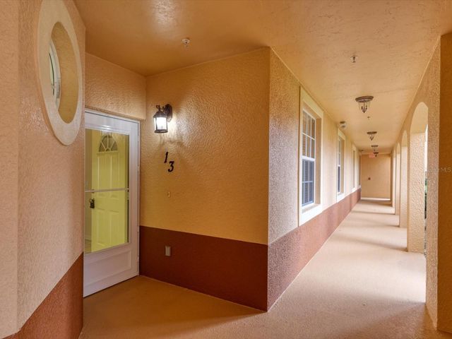 150 L PAVIA BOULEVARD 13, Venice, FL 34292