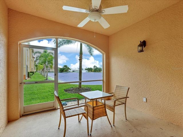 150 L PAVIA BOULEVARD 13, Venice, FL 34292