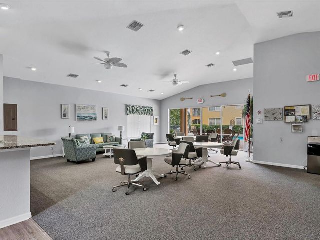 150 L PAVIA BOULEVARD 13, Venice, FL 34292
