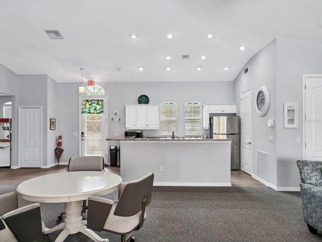 150 L PAVIA BOULEVARD 13, Venice, FL 34292