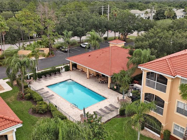 150 L PAVIA BOULEVARD 13, Venice, FL 34292