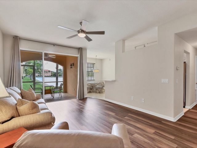 150 L PAVIA BOULEVARD 13, Venice, FL 34292