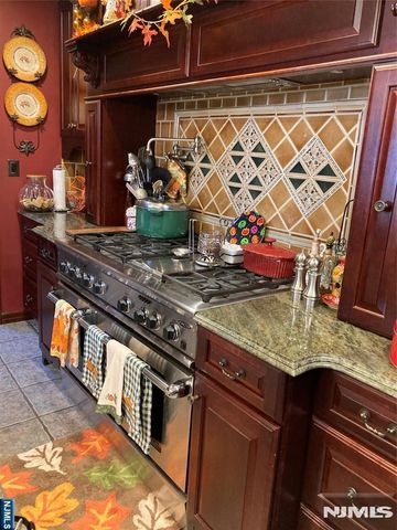 246 Euclid Avenue, Hackensack, NJ 07601